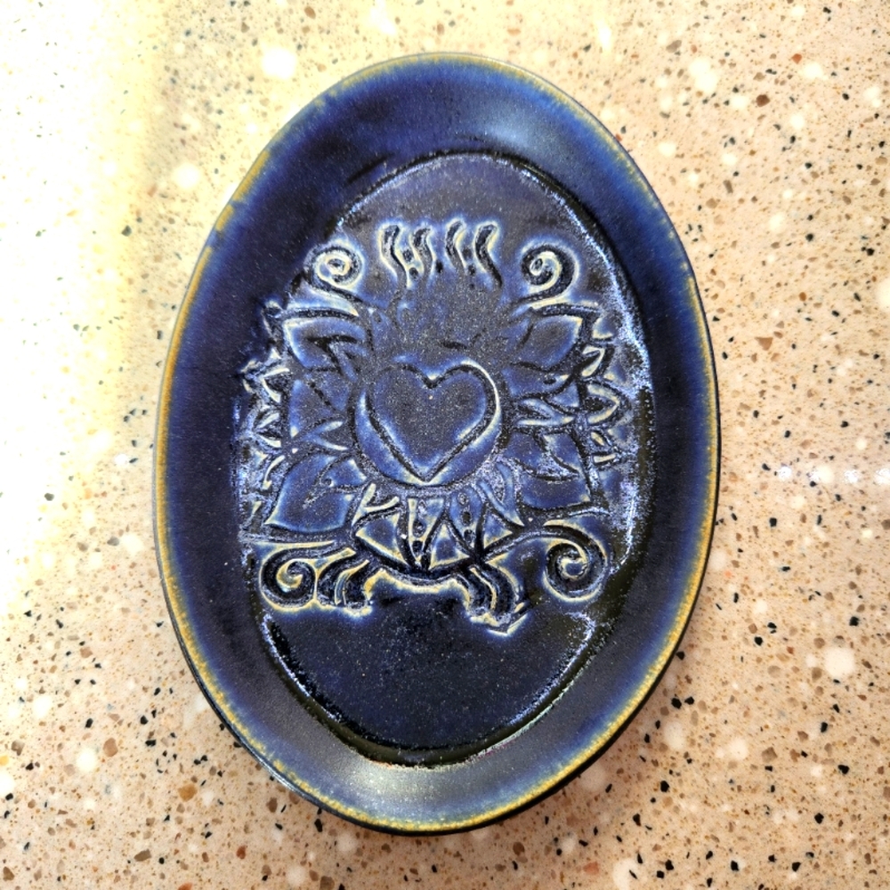 Catch-all Pottery Dish Signed by Artist Slinger